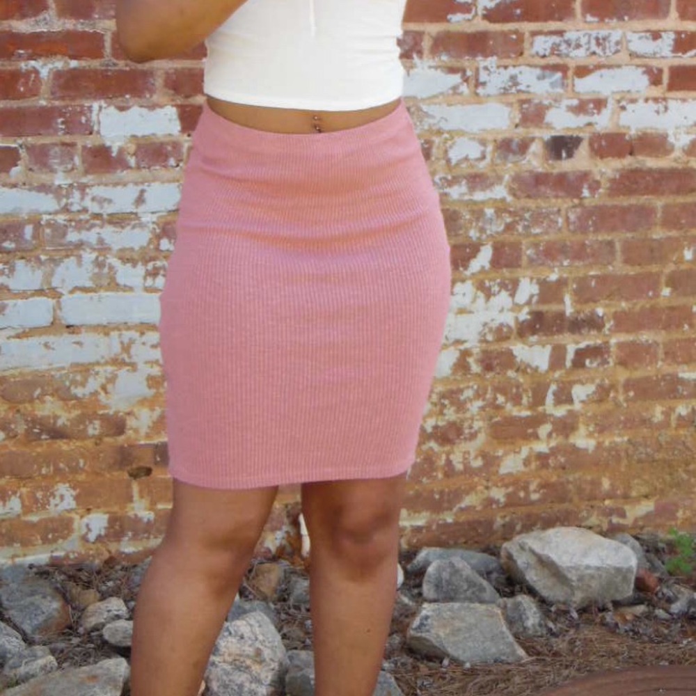 Ribbed midi Skirt - Picture 2 of 2